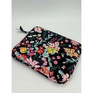 Vera Bradley Floral‎ Quilted iPad Tablet Sleeve Case Zip Padded Black Multicolor